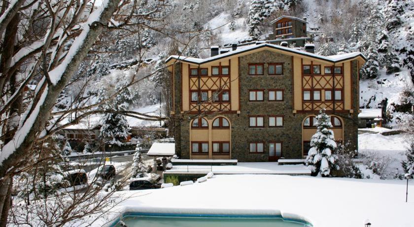 Hotel Xalet Verdú Arinsal Exterior foto